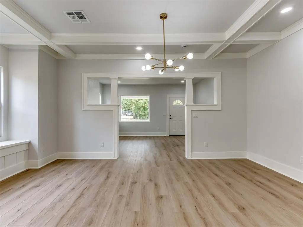 Photo 13 — 1716 NW 9th Street, Oklahoma City, OK 73106