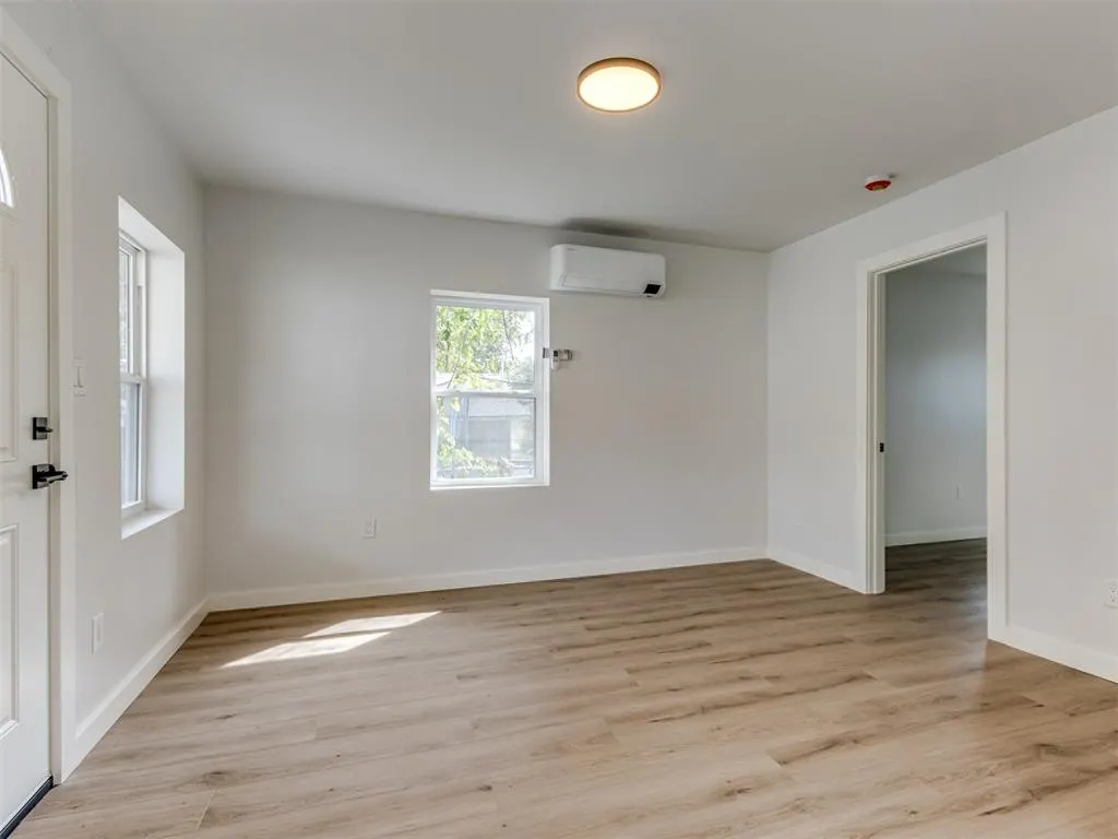 Photo 33 — 1716 NW 9th Street, Oklahoma City, OK 73106