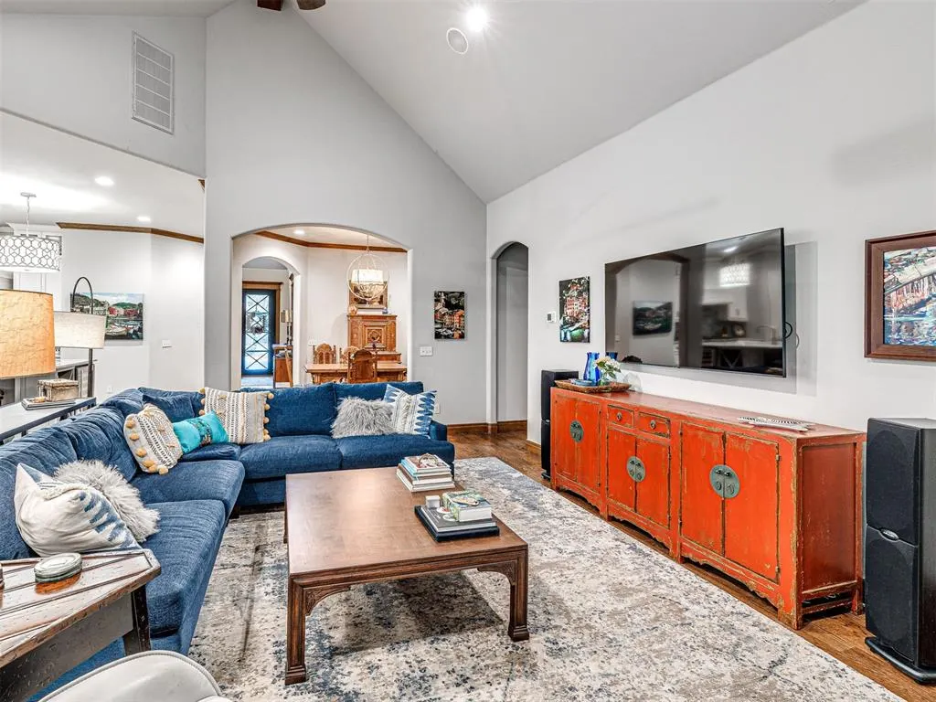 Photo 13 — 1119 Villas Creek Drive, Edmond, OK 73003