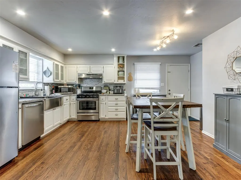 Photo 9 — 124 W Coe Drive, Midwest City, OK 73110