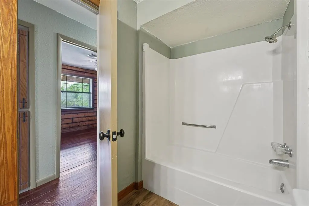 Photo 13 — 151 Tony Drive, McLoud, OK 74851