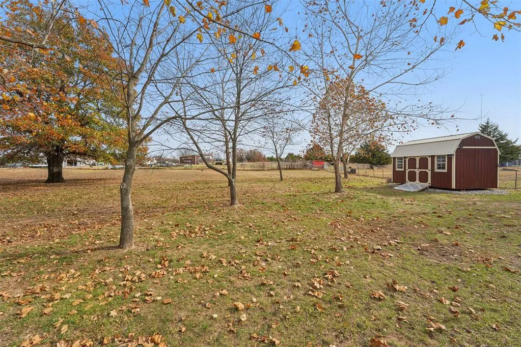 Photo 24 — 151 Tony Drive, McLoud, OK 74851