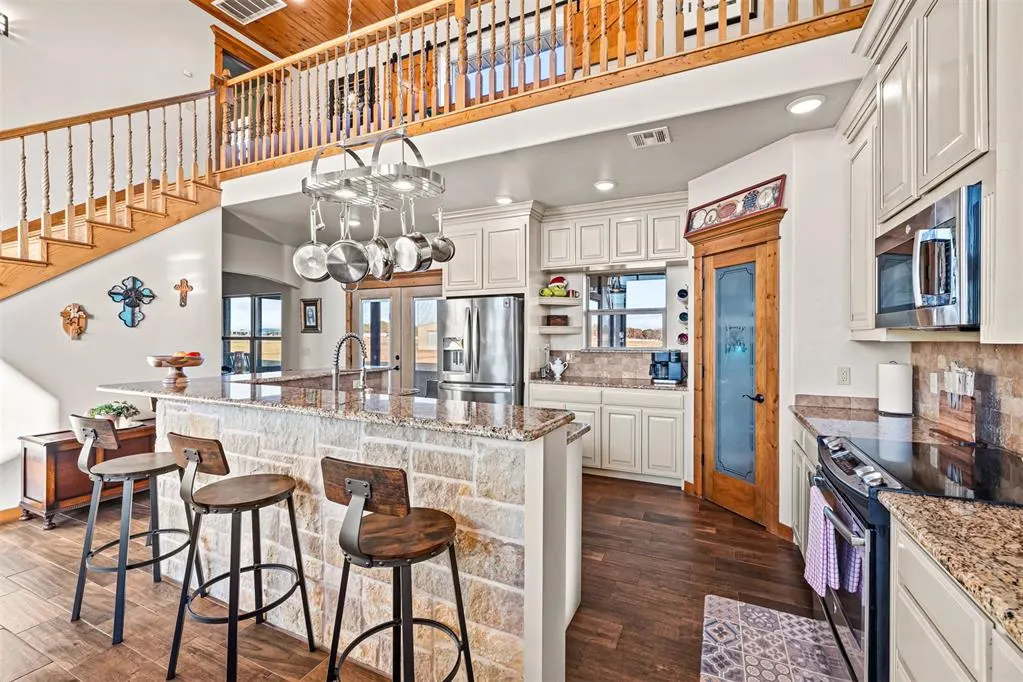 Photo 12 — 24360 N County Road 3288, Wynnewood, OK 73098