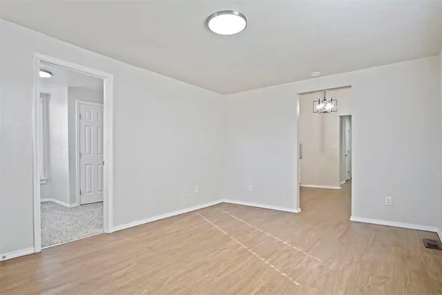 Photo 5 — 2608 N Outpost Drive, Oklahoma City, OK 73141