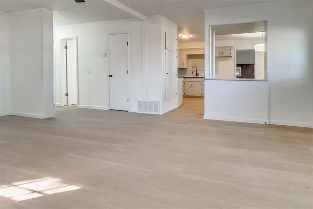 Photo 5 — 416 NW 92nd Street, Oklahoma City, OK 73114