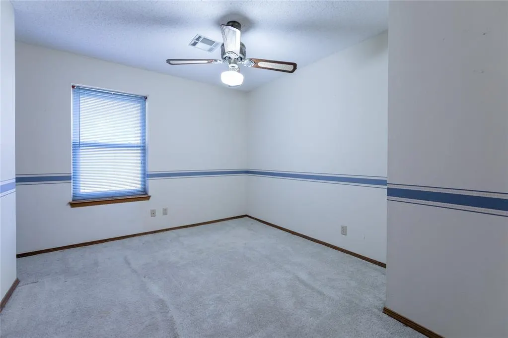 Photo 17 — 1421 W B Avenue, Elk City, OK 73644