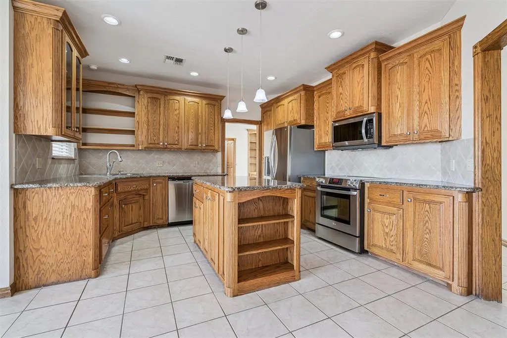 Photo 13 — 2129 W Mallard Drive, Duncan, OK 73533