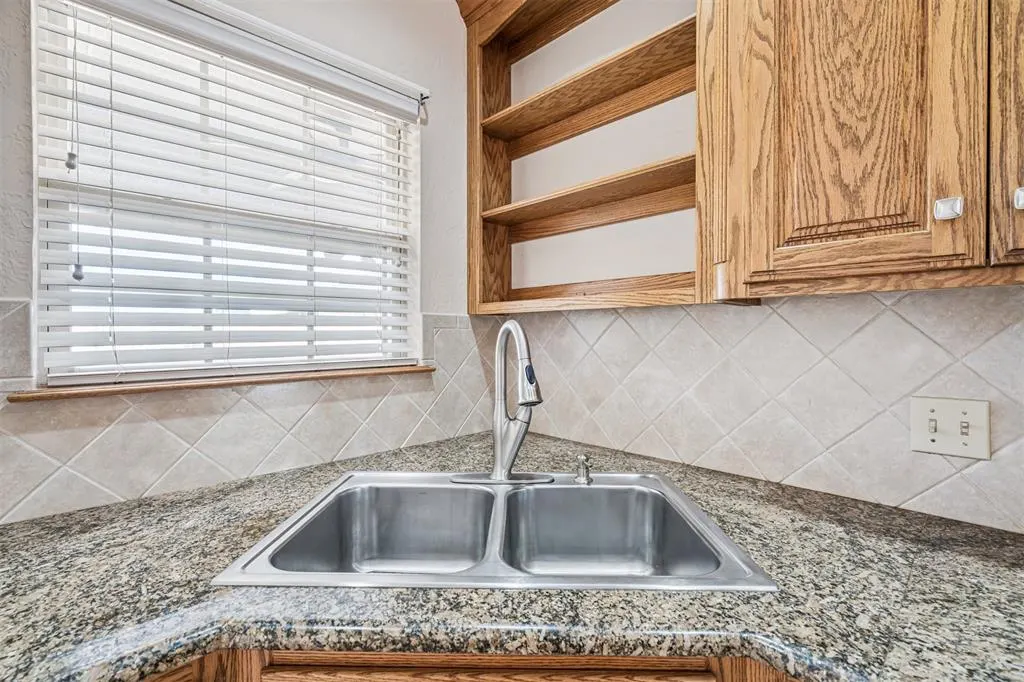 Photo 17 — 2129 W Mallard Drive, Duncan, OK 73533