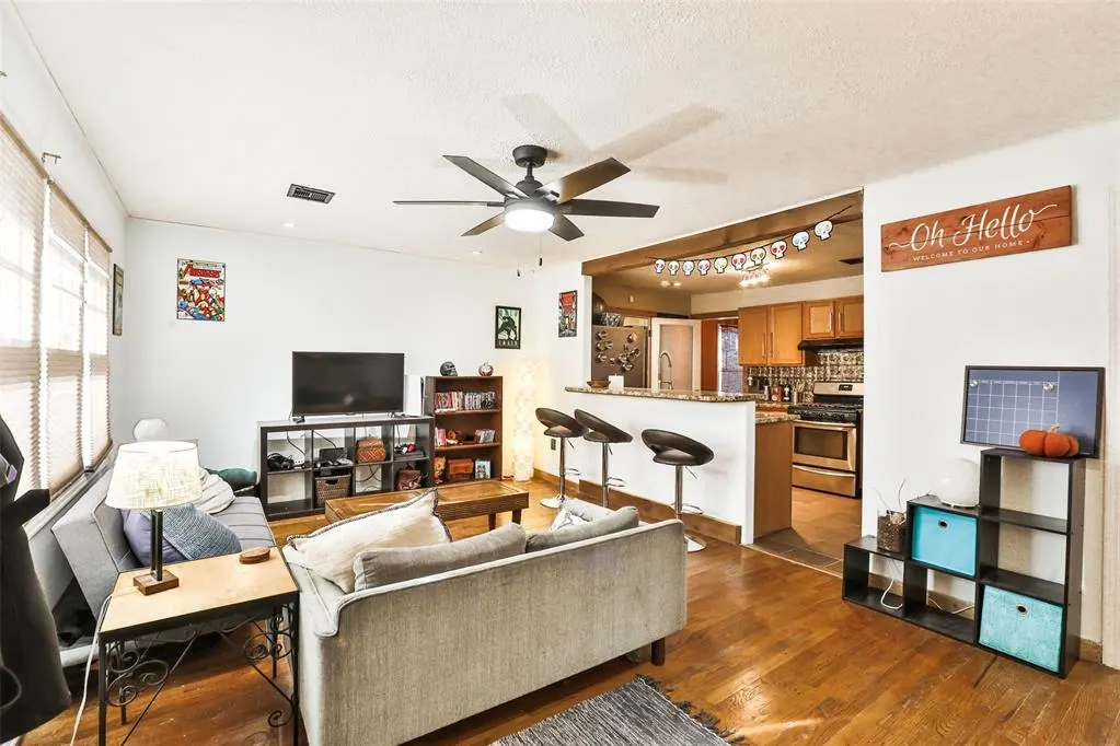 Photo 3 — 2333 NW 37th Street, Oklahoma City, OK 73112