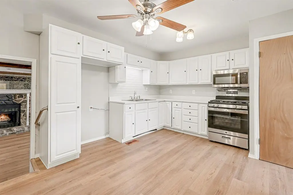 Photo 6 — 209 W 8th Street, Edmond, OK 73003
