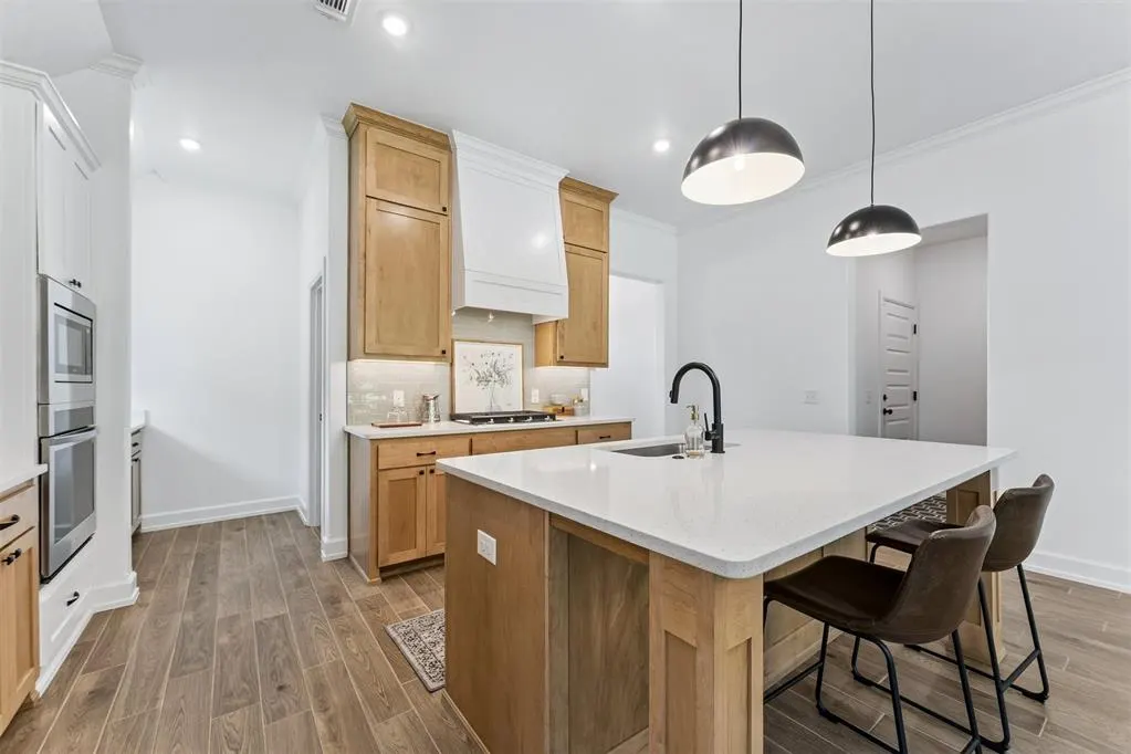 Photo 12 — 2317 E Preserve Edge Drive, Edmond, OK 73034