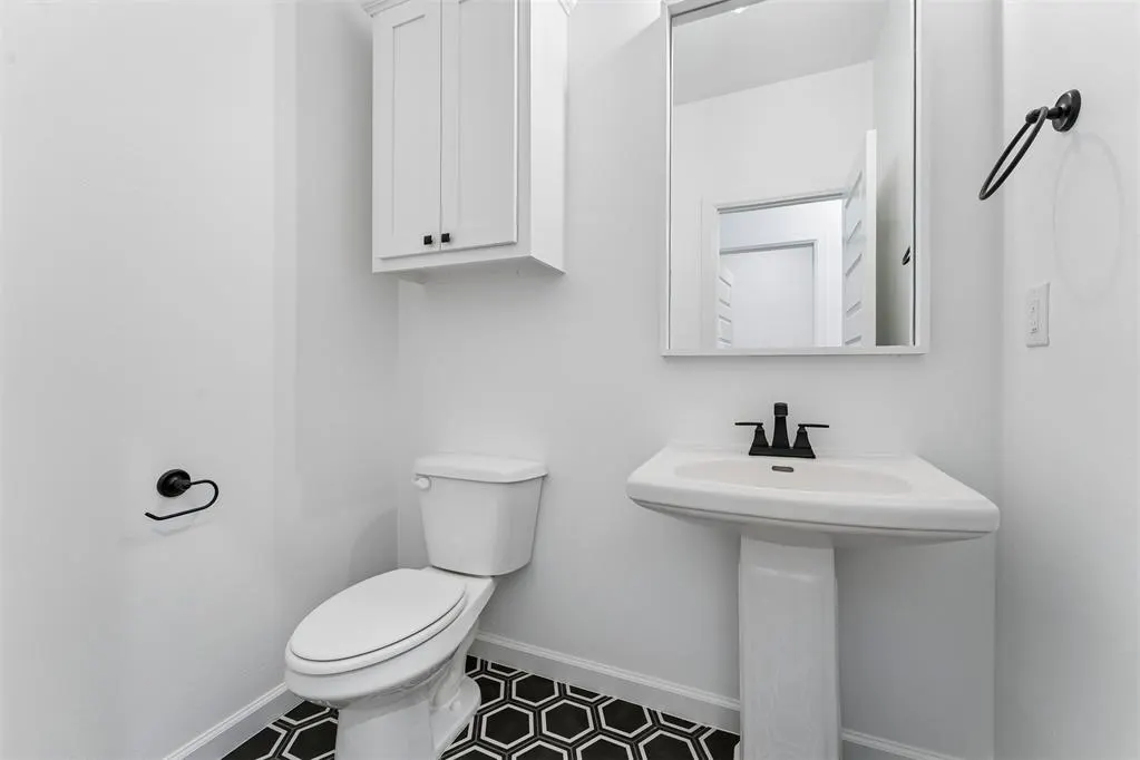 Photo 26 — 2317 E Preserve Edge Drive, Edmond, OK 73034