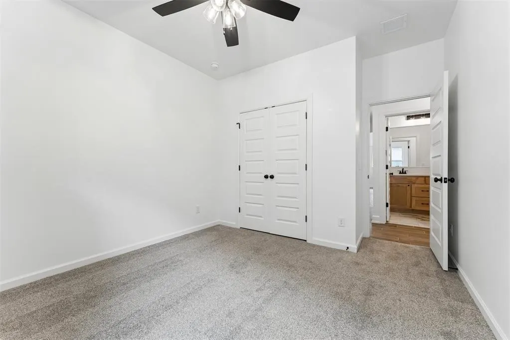 Photo 32 — 2317 E Preserve Edge Drive, Edmond, OK 73034