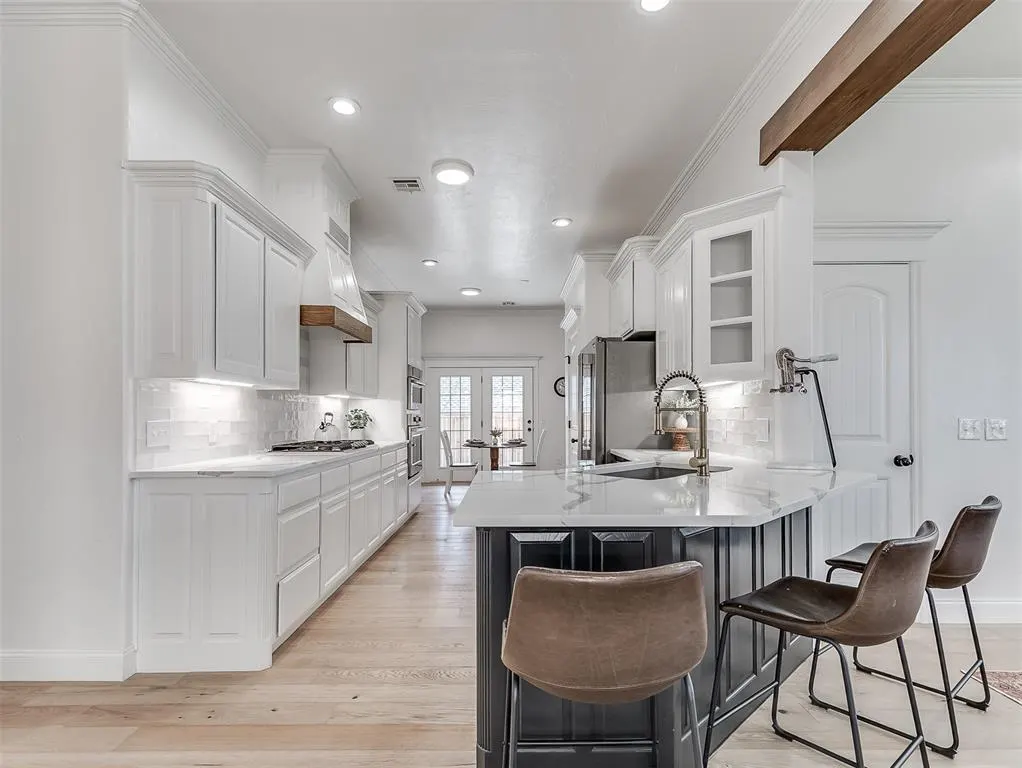 Photo 13 — 1806 Barrington Drive, Norman, OK 73071