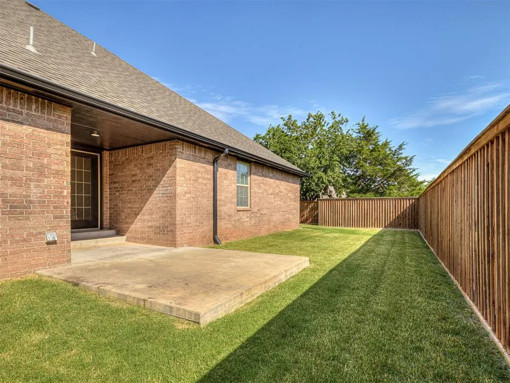 Photo 21 — 1806 Barrington Drive, Norman, OK 73071