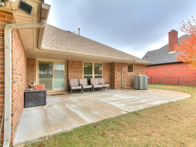 Photo 4 — 7217 NW 131st Street, Oklahoma City, OK 73142