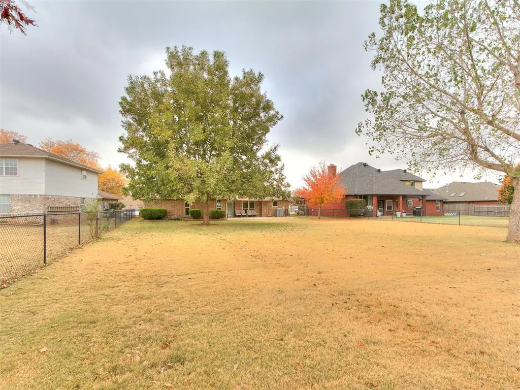 Photo 8 — 7217 NW 131st Street, Oklahoma City, OK 73142