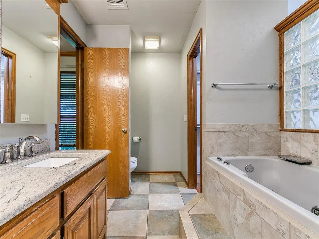 Photo 24 — 7217 NW 131st Street, Oklahoma City, OK 73142