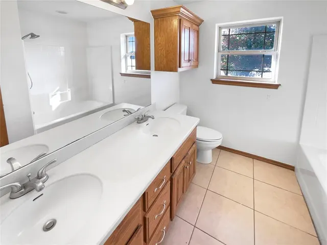 Photo 6 — 1306 Songbird Lane, Blanchard, OK 73010