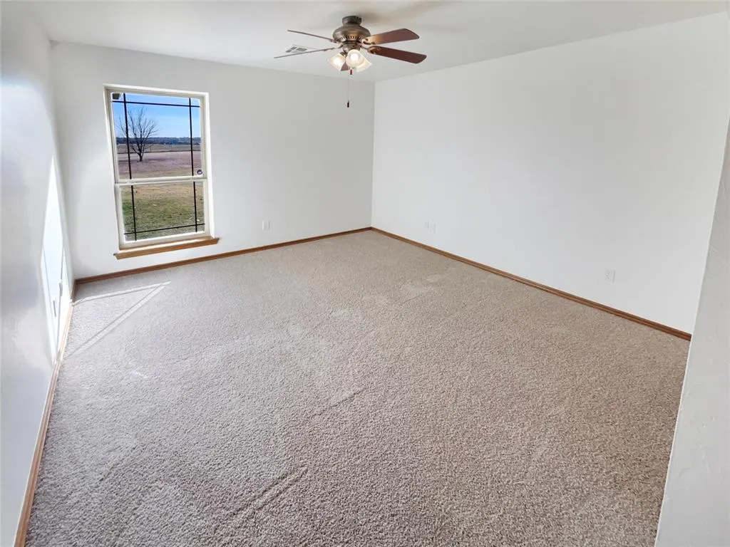 Photo 10 — 1306 Songbird Lane, Blanchard, OK 73010