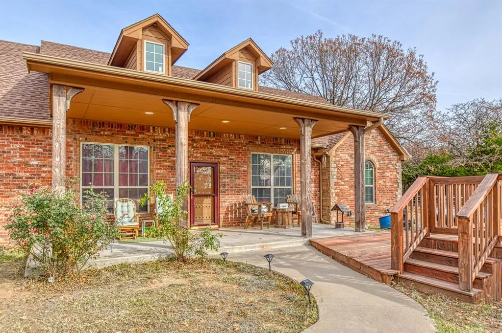 Photo 2 — 17935 Fishmarket Road, McLoud, OK 74851