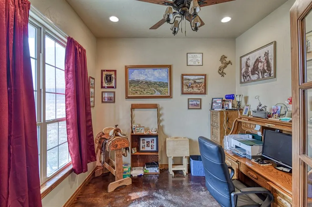 Photo 10 — 17935 Fishmarket Road, McLoud, OK 74851