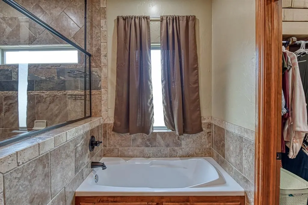 Photo 37 — 17935 Fishmarket Road, McLoud, OK 74851