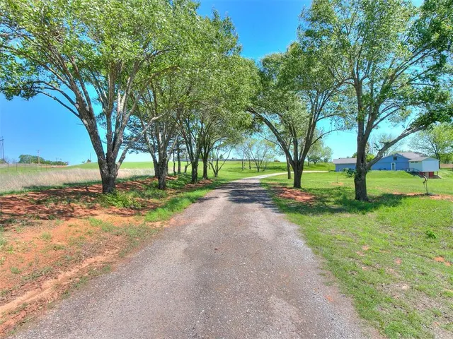 Photo 3 — 17826 240th Street, Washington, OK 73093