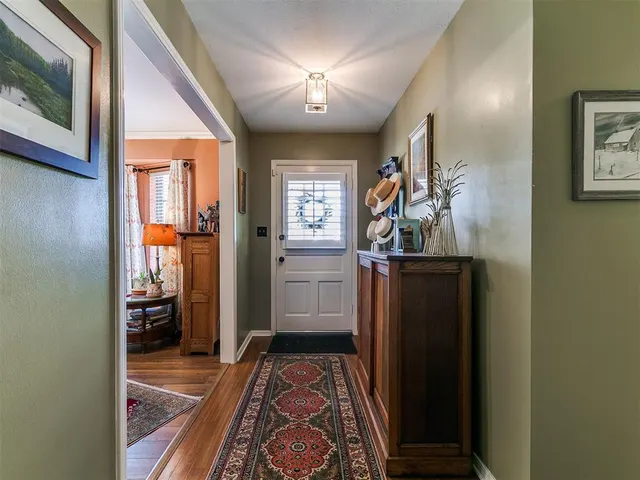 Photo 6 — 3100 Elmwood Avenue, Oklahoma City, OK 73116