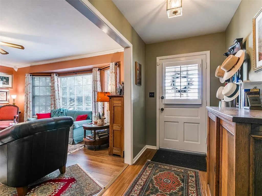 Photo 7 — 3100 Elmwood Avenue, Oklahoma City, OK 73116