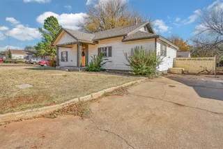Sold home at 622 N Boone Avenue