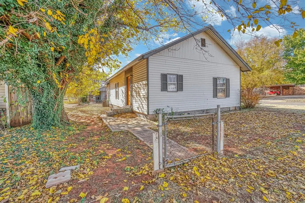 Photo 27 — 622 N Boone Avenue, Elk City, OK 73644