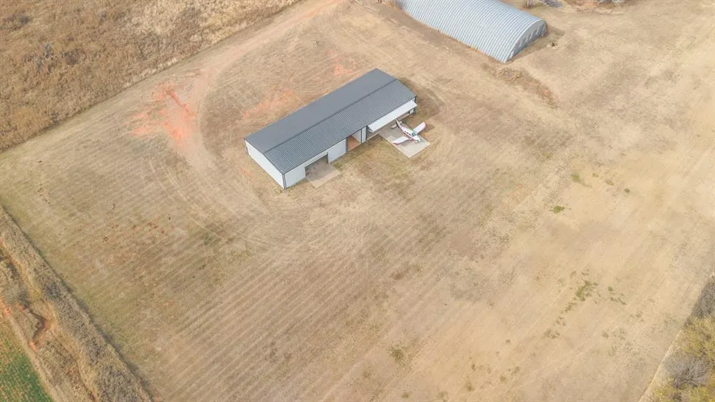 Photo 19 — 1057 County Street 2937, Tuttle, OK 73089