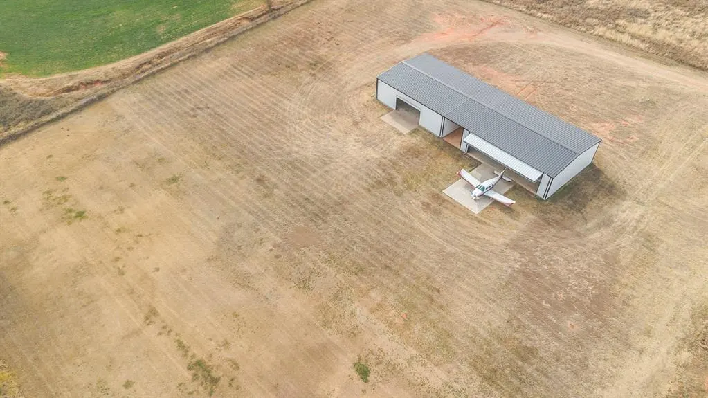Photo 22 — 1057 County Street 2937, Tuttle, OK 73089