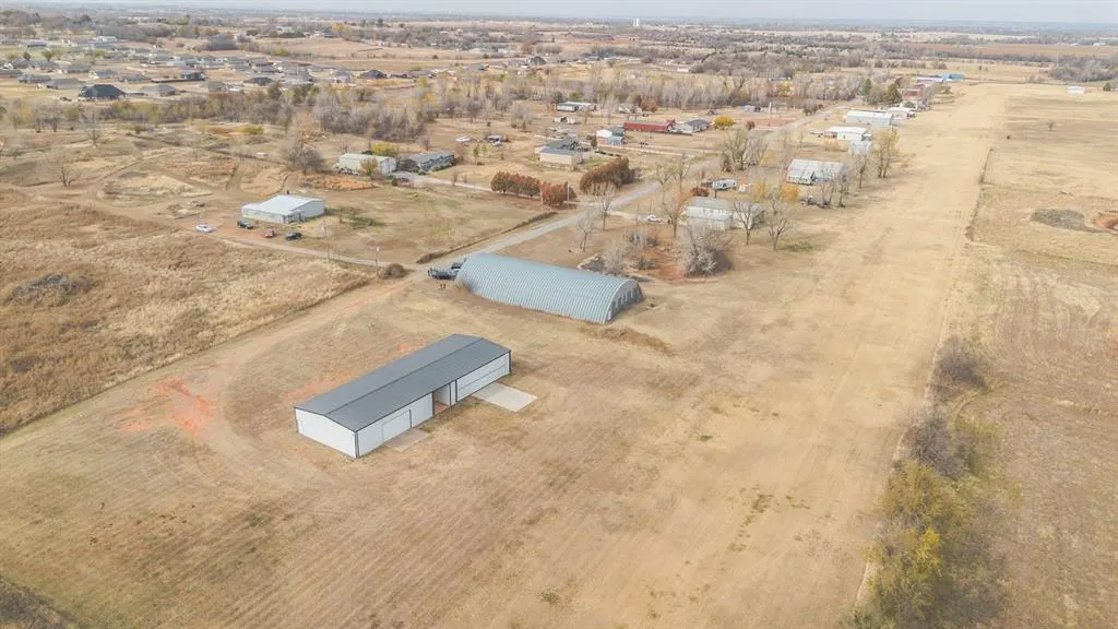 Photo 25 — 1057 County Street 2937, Tuttle, OK 73089