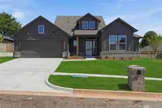 Sold home at 13201 Red Oak Drive