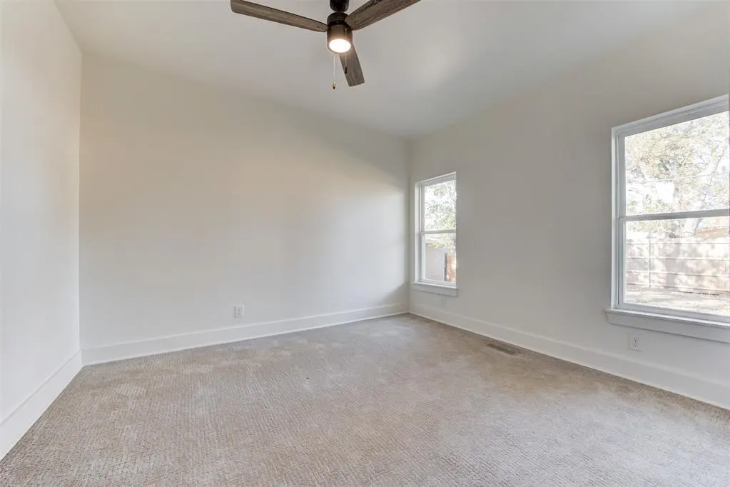 Photo 18 — 213 NE 14th Street, Oklahoma City, OK 73104
