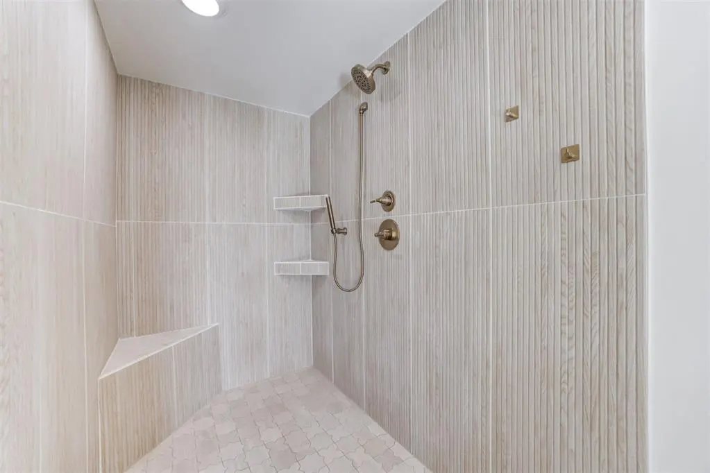 Photo 33 — 213 NE 14th Street, Oklahoma City, OK 73104
