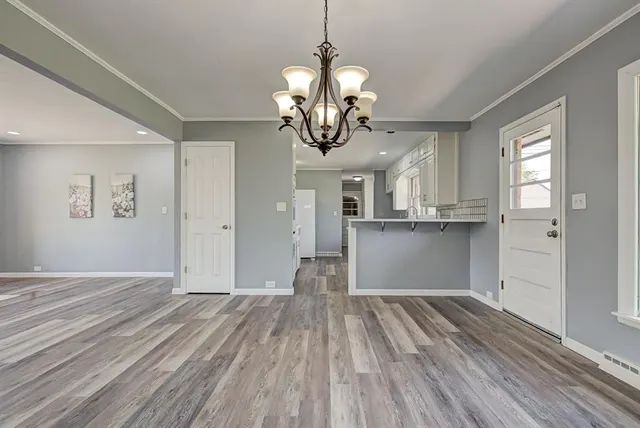 Photo 5 — 2906 W Broadway Avenue, Enid, OK 73703