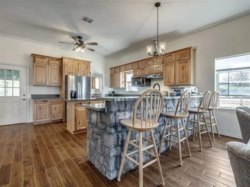 Photo 7 — 9300 Pine Avenue, Spencer, OK 73084