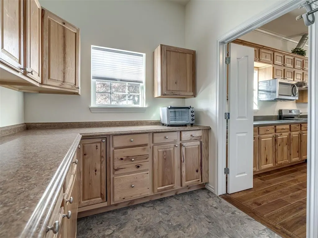 Photo 13 — 9300 Pine Avenue, Spencer, OK 73084