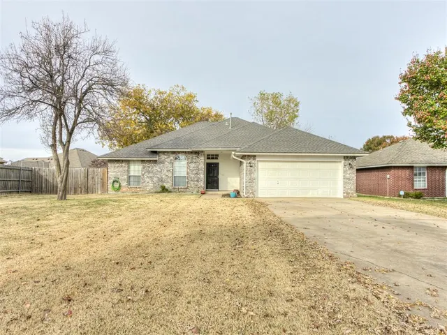 Photo 2 — 8513 Jenny Lane, Oklahoma City, OK 73135