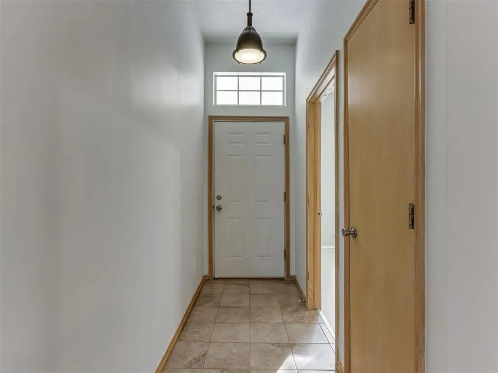 Photo 5 — 8513 Jenny Lane, Oklahoma City, OK 73135