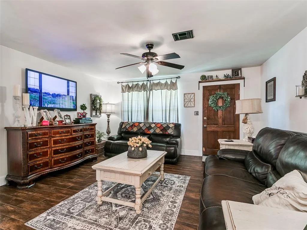 Photo 17 — 3101 SE 20th Street, Del City, OK 73115