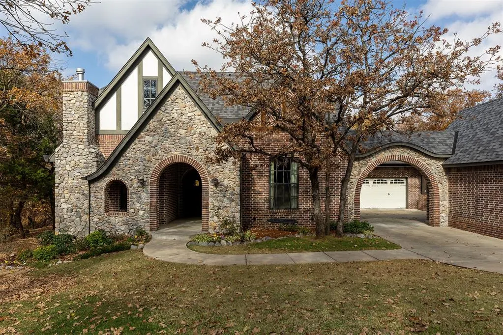 Photo 3 — 2609 Crestwood Drive, Jones, OK 73049
