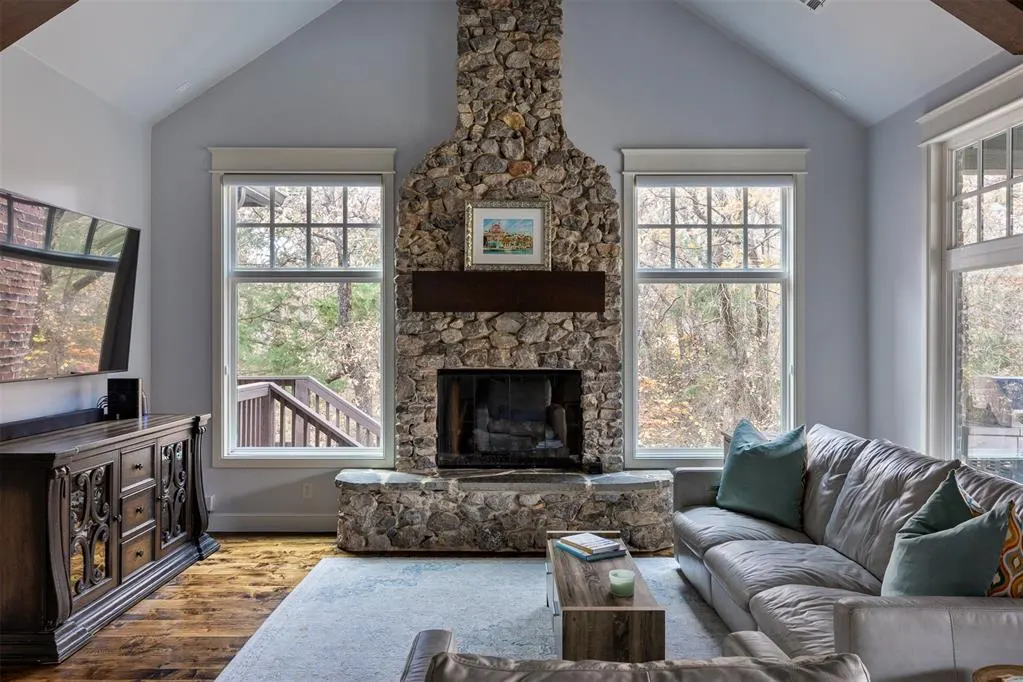 Photo 5 — 2609 Crestwood Drive, Jones, OK 73049