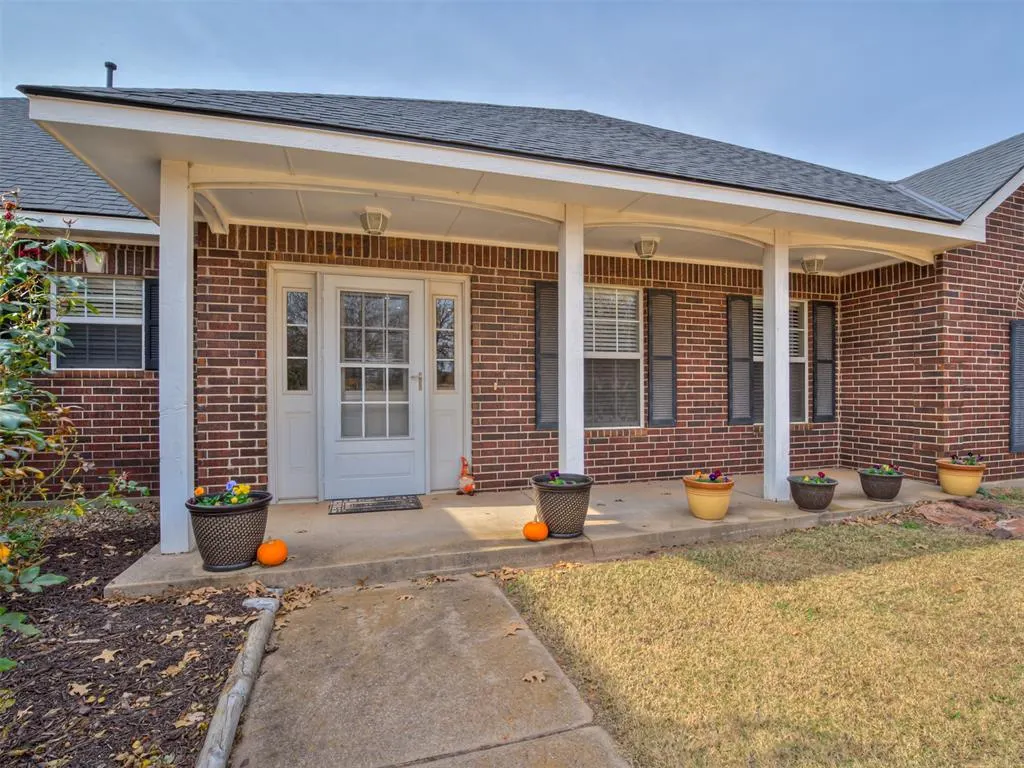 Photo 2 — 4400 NE 84th Avenue, Norman, OK 73026