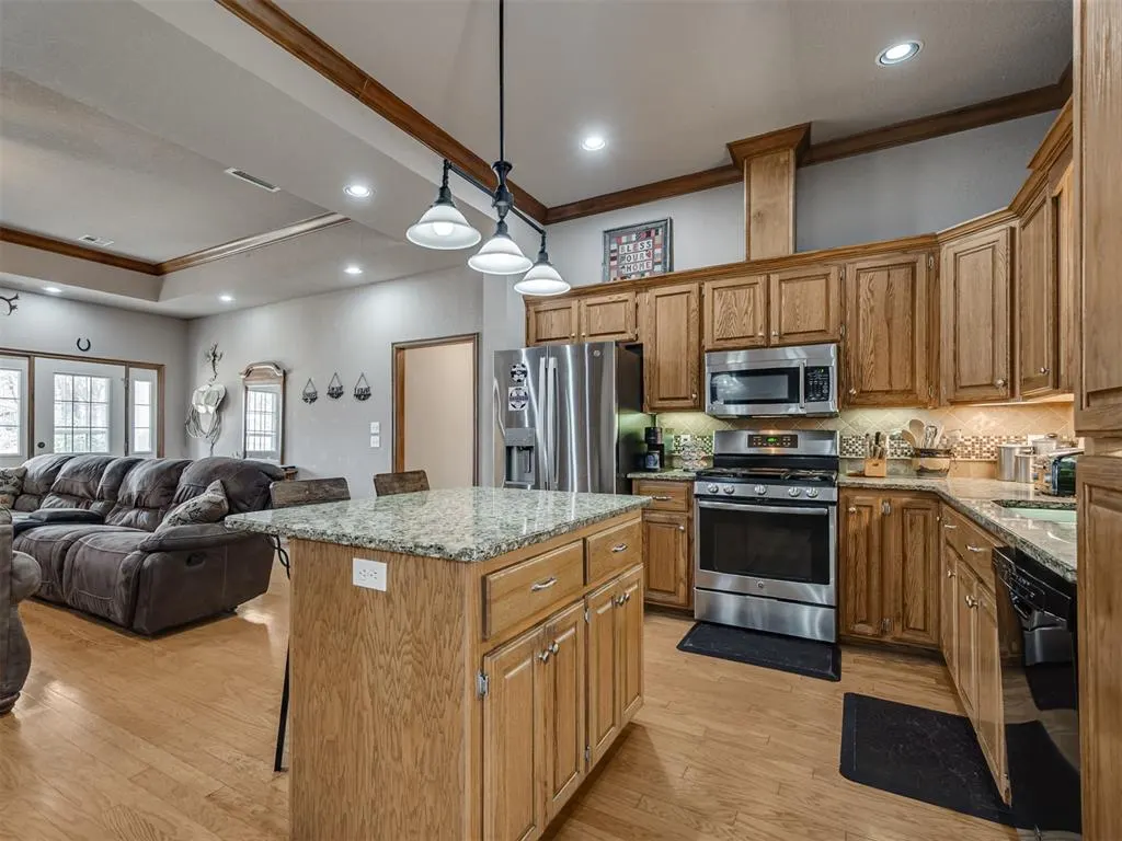 Photo 11 — 4400 NE 84th Avenue, Norman, OK 73026