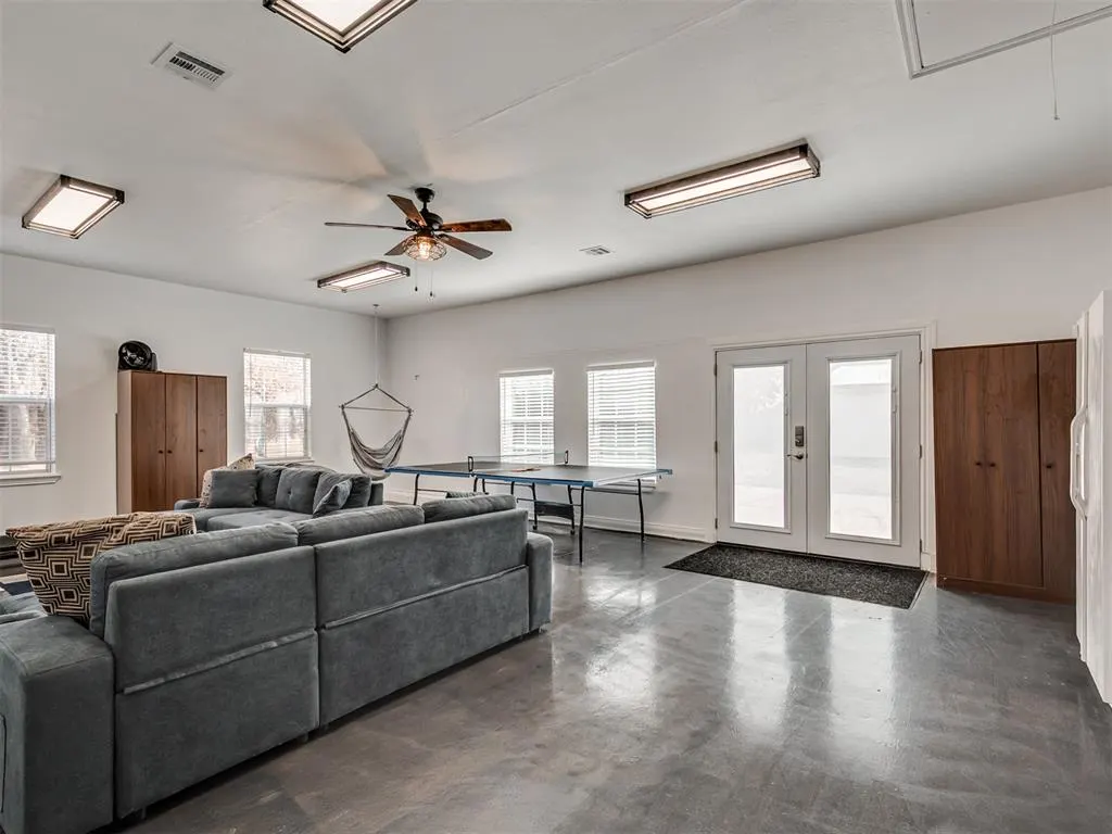 Photo 26 — 4400 NE 84th Avenue, Norman, OK 73026