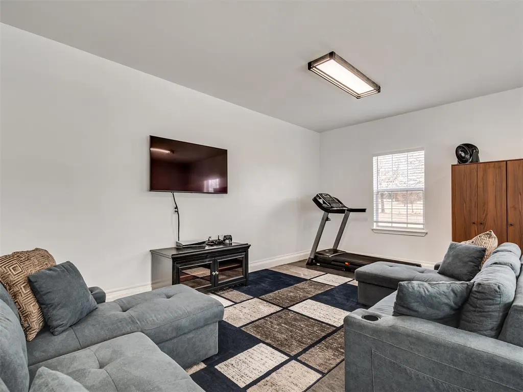 Photo 27 — 4400 NE 84th Avenue, Norman, OK 73026